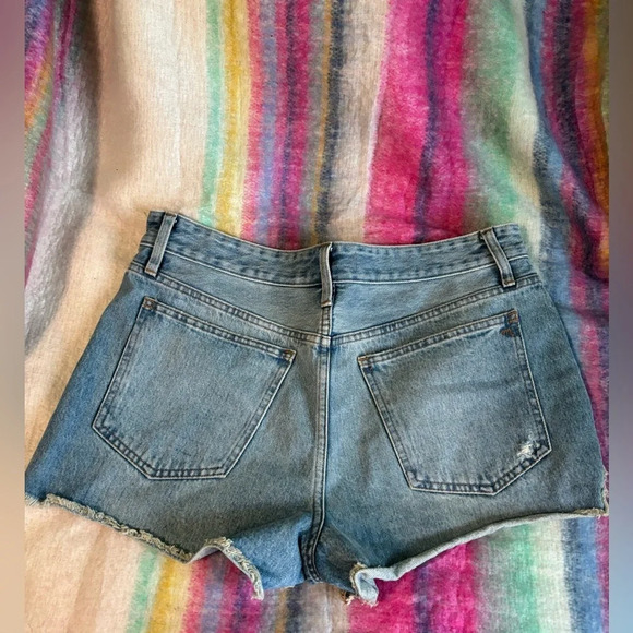 Madewell relaxed denim shorts - Picture 2 of 5